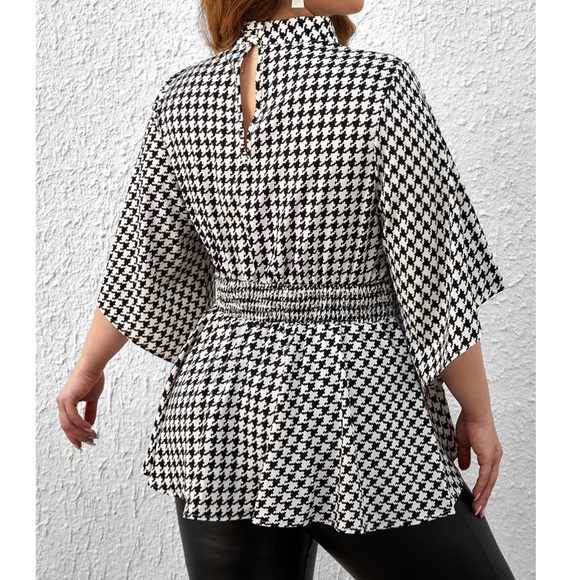 Plus Classic Houndstooth Print Blouse - Picture 4 of 7